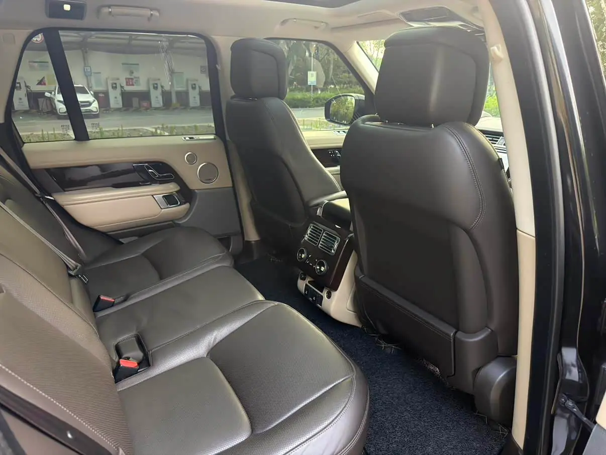 Land Rover Range Rover 2020 — Şəkil 13/18