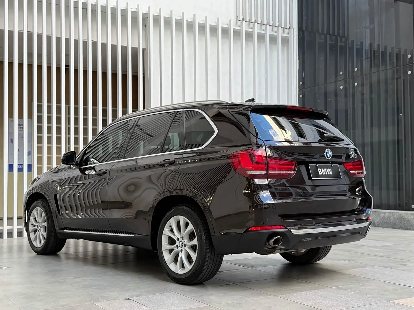 BMW X5 2019 — Photo 10/12