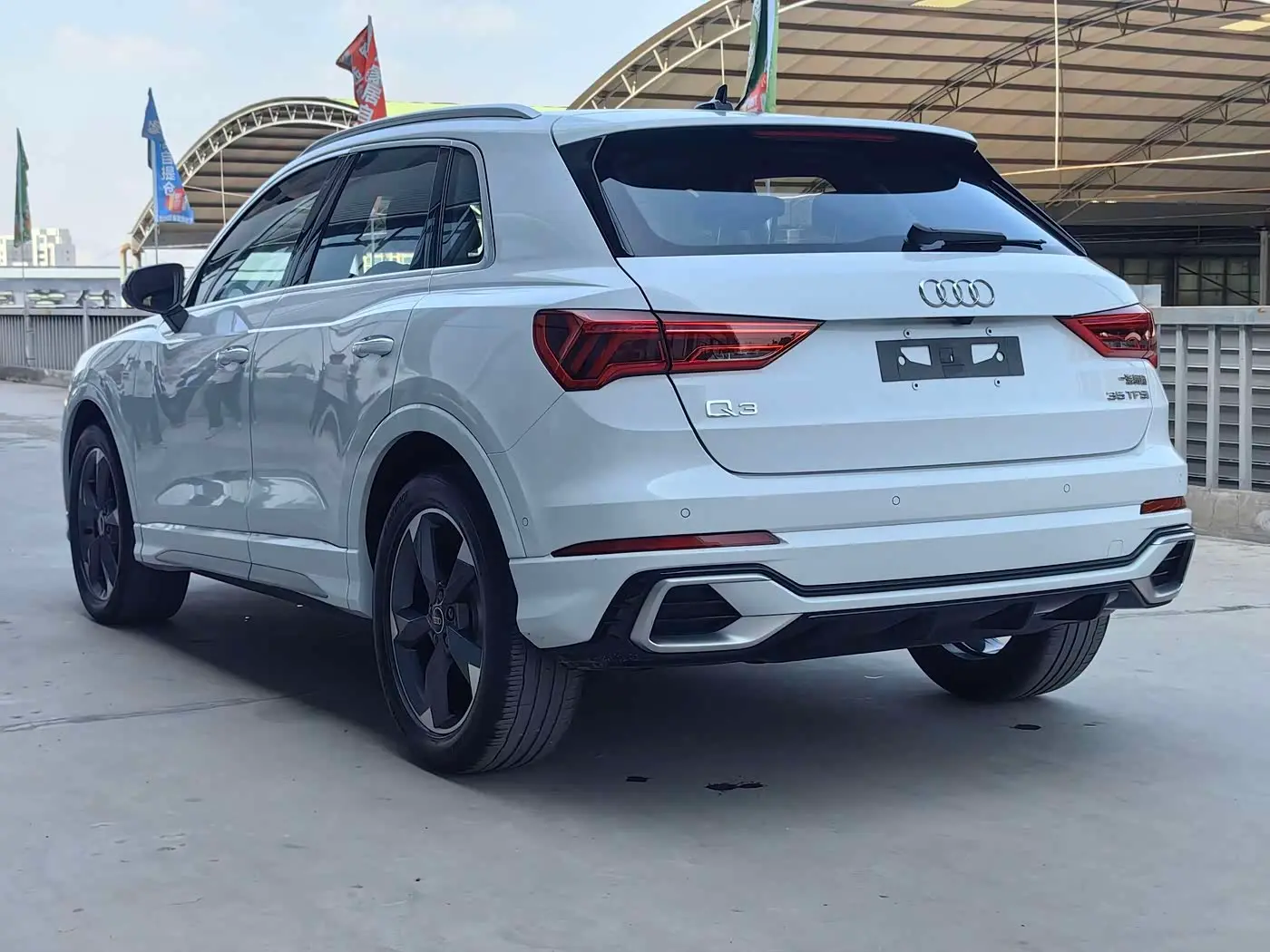 Audi Q3 2024 — Photo 4/16