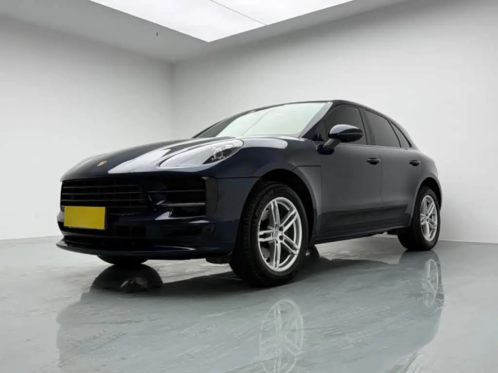 Porsche Macan, 2021