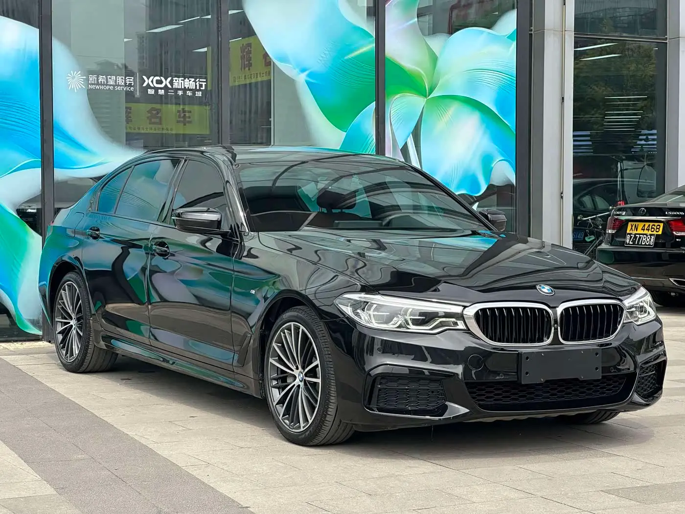 BMW 5 Series 2019 — Фото 4/20