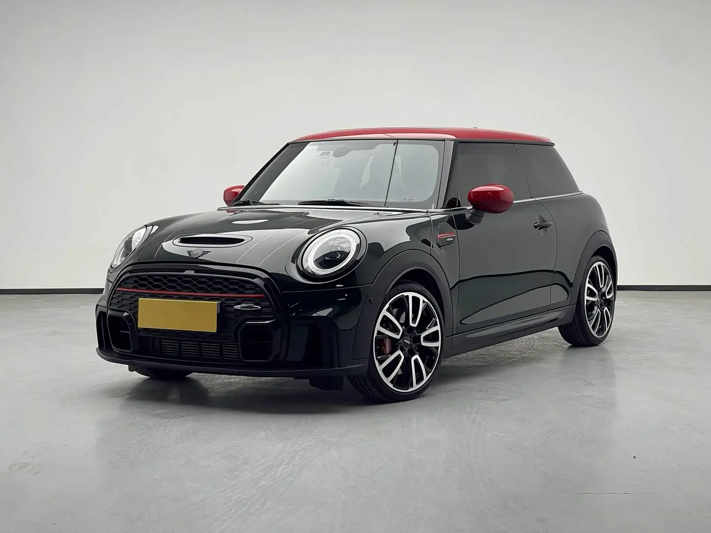 MINI JCW 2022 — ფოტო 1/20
