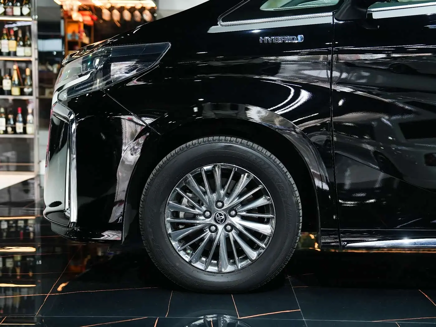 Toyota Alphard 2022 — Photo 4/20