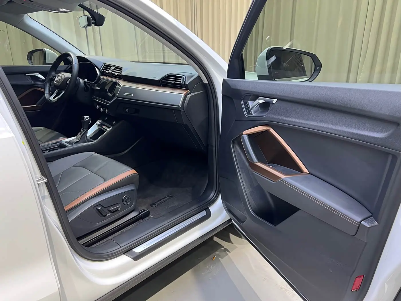 Audi Q3 2023 — Photo 8/20