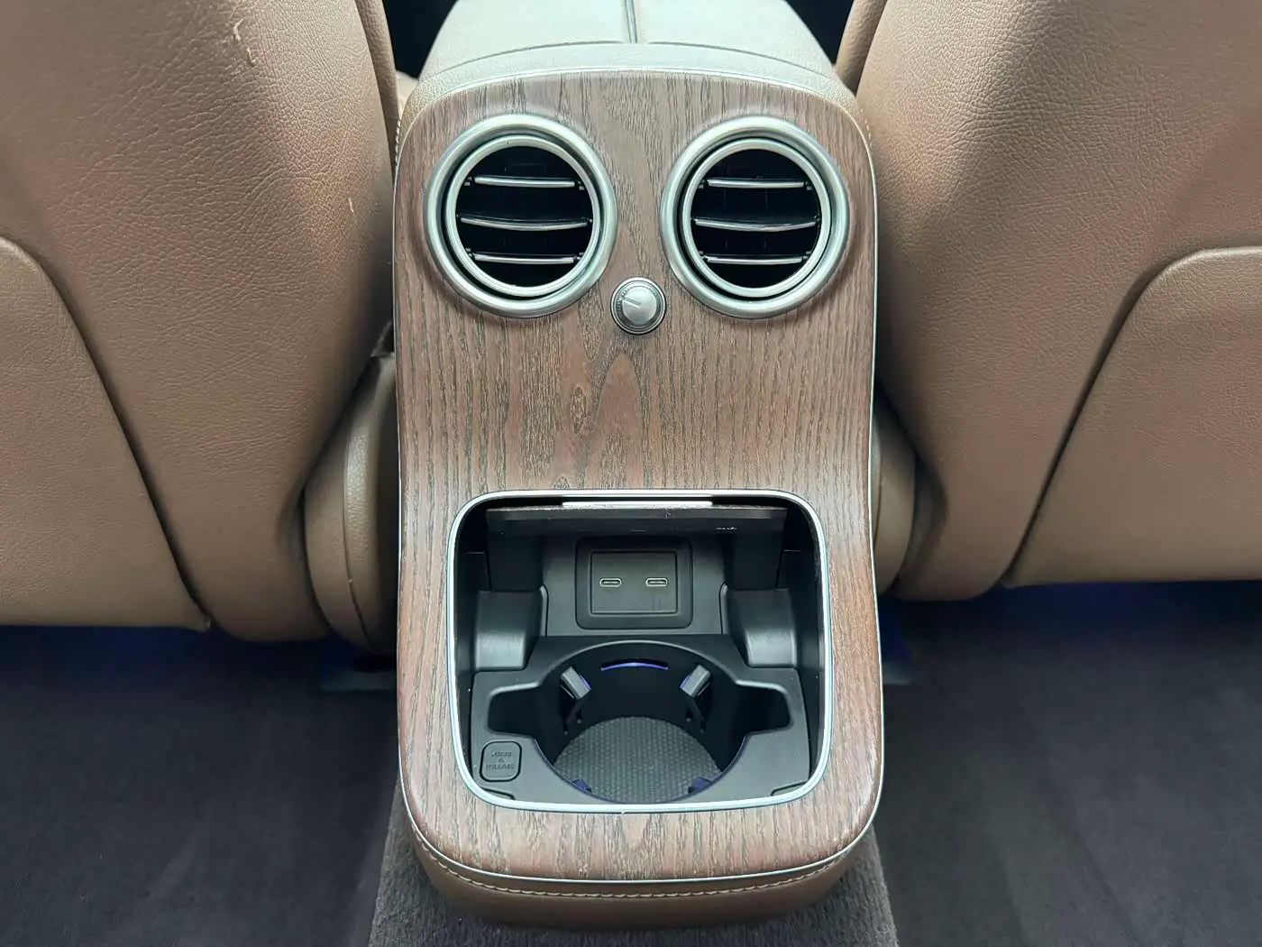 Mercedes-Benz E-Class 2021 — Şəkil 15/20
