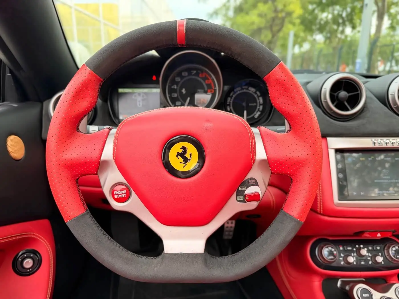 Ferrari California T 2013 — Photo 15/20