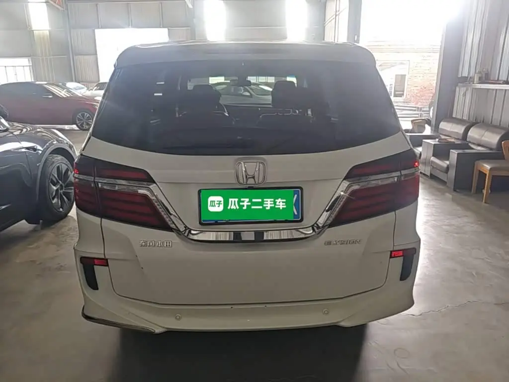 Honda Elysion 2018 — Фото 5/19