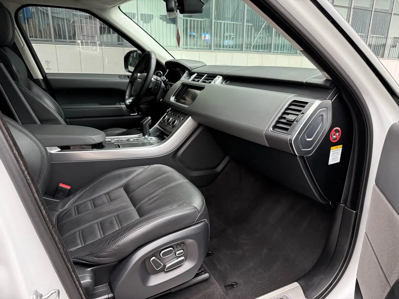 Land Rover Range Rover Sport 2014 — Photo 8/9