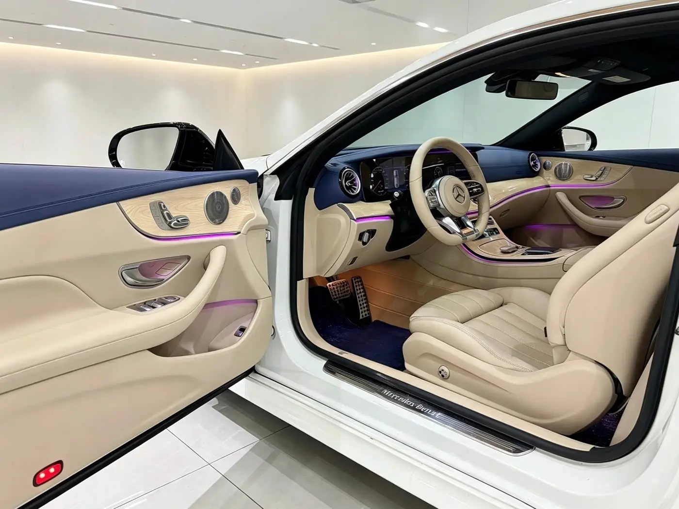 Mercedes-Benz E-Class 2019 — Фото 4/14