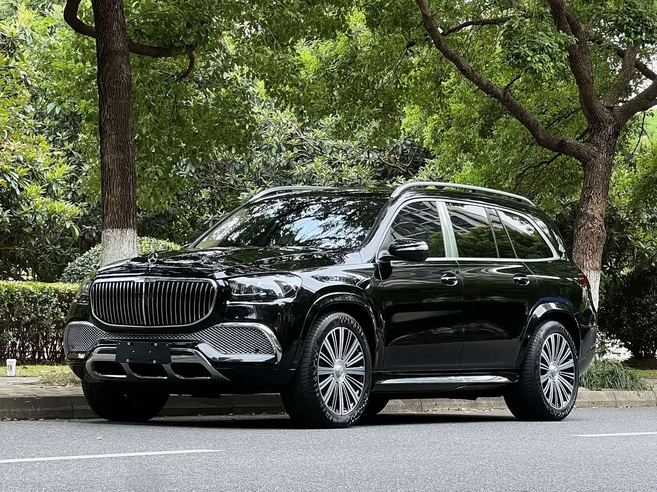 Mercedes-Benz Maybach GLS, 2023