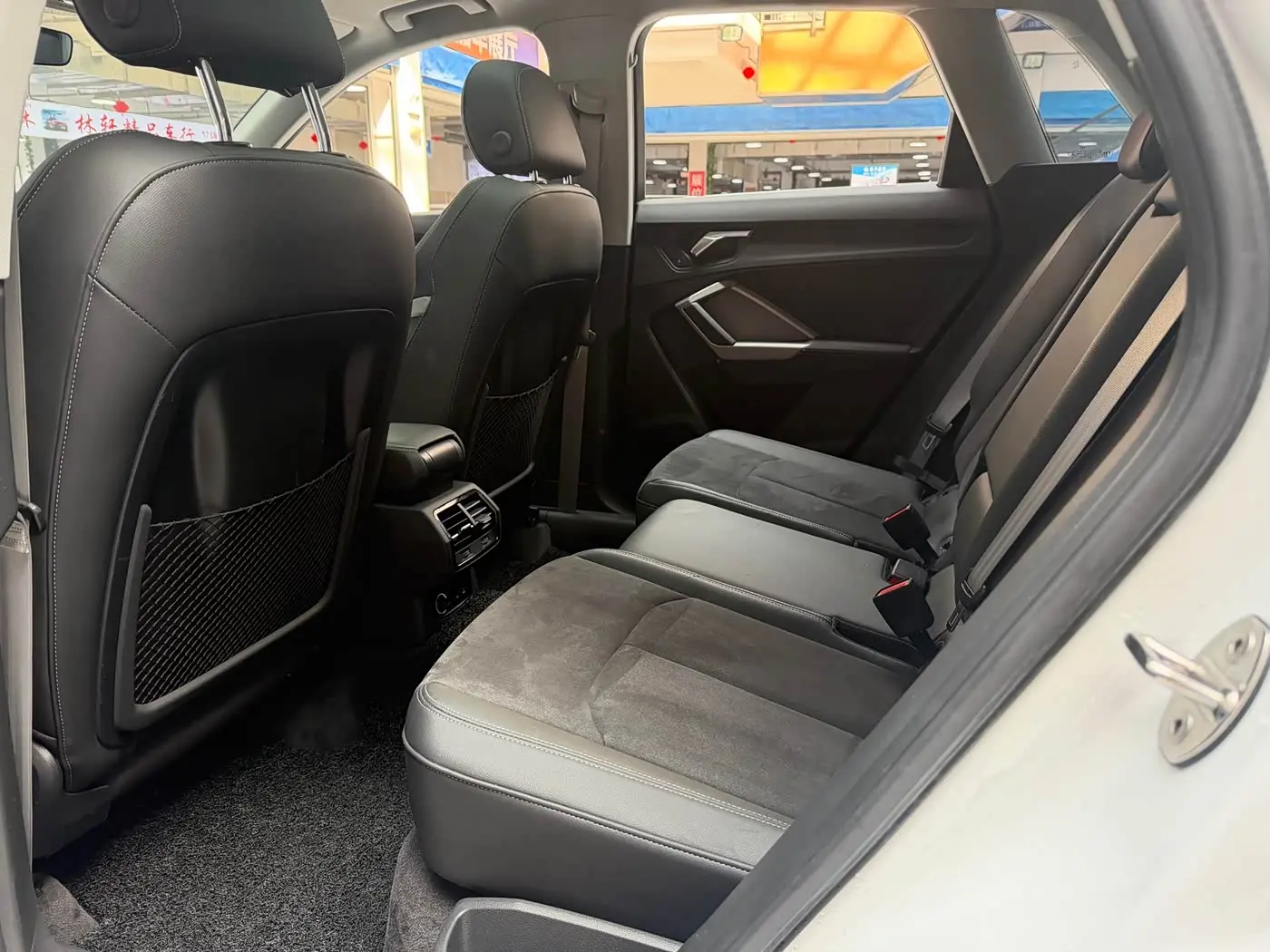 Audi Q3 2022 — Şəkil 10/19