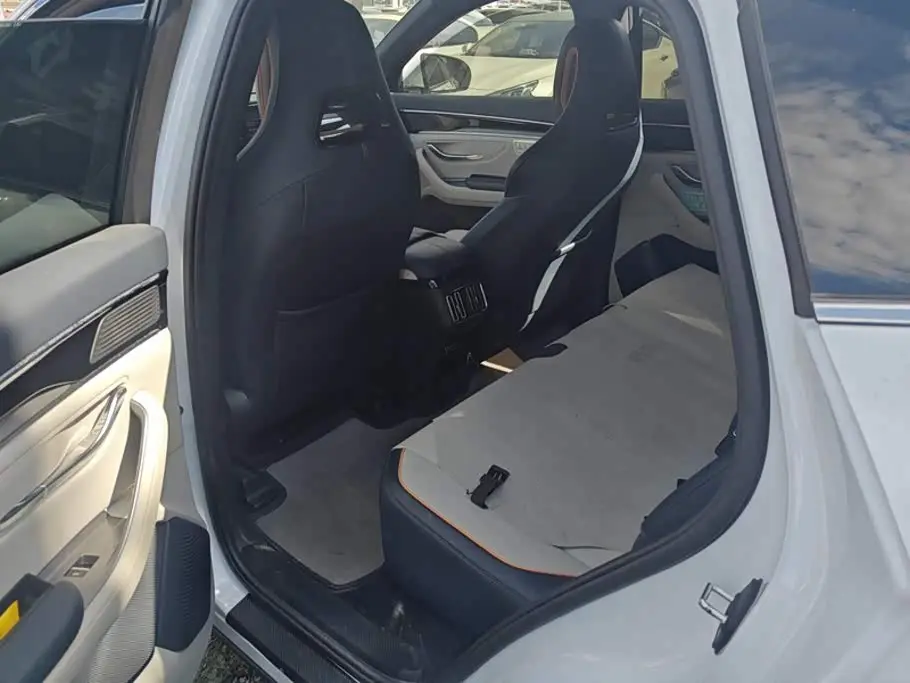 BYD Song PLUS PHEV 2024 — Şəkil 11/16