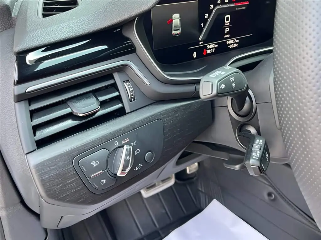 Audi A4L 2025 — Şəkil 20/20
