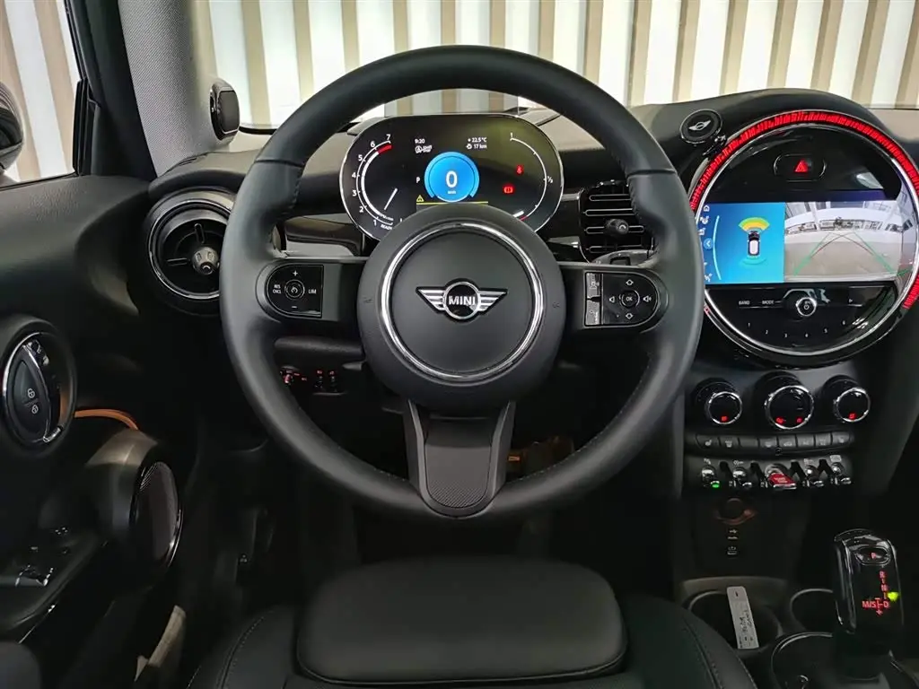 MINI MINI 2022 — Photo 11/14
