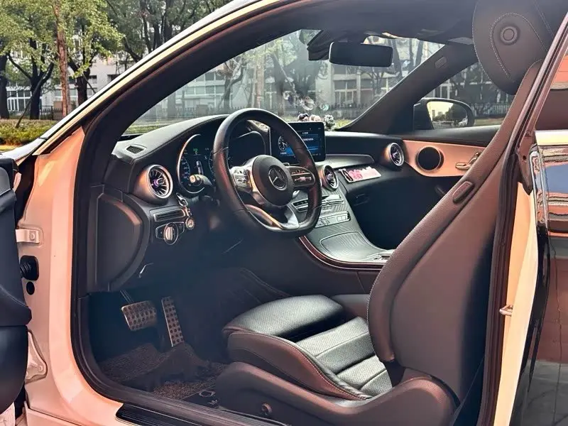 Mercedes-Benz C-Class 2019 — Фото 3/10