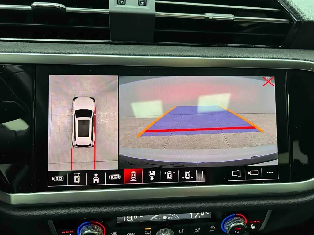Audi Q3 2023 — Şəkil 12/20