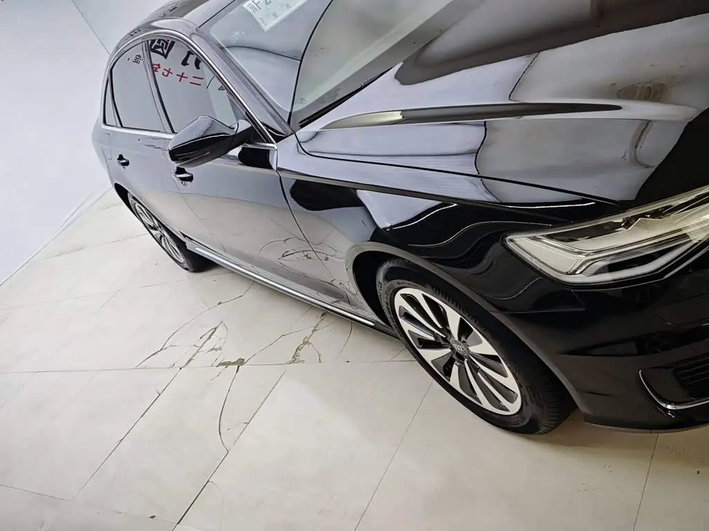Audi A6L 2017 — Photo 8/19