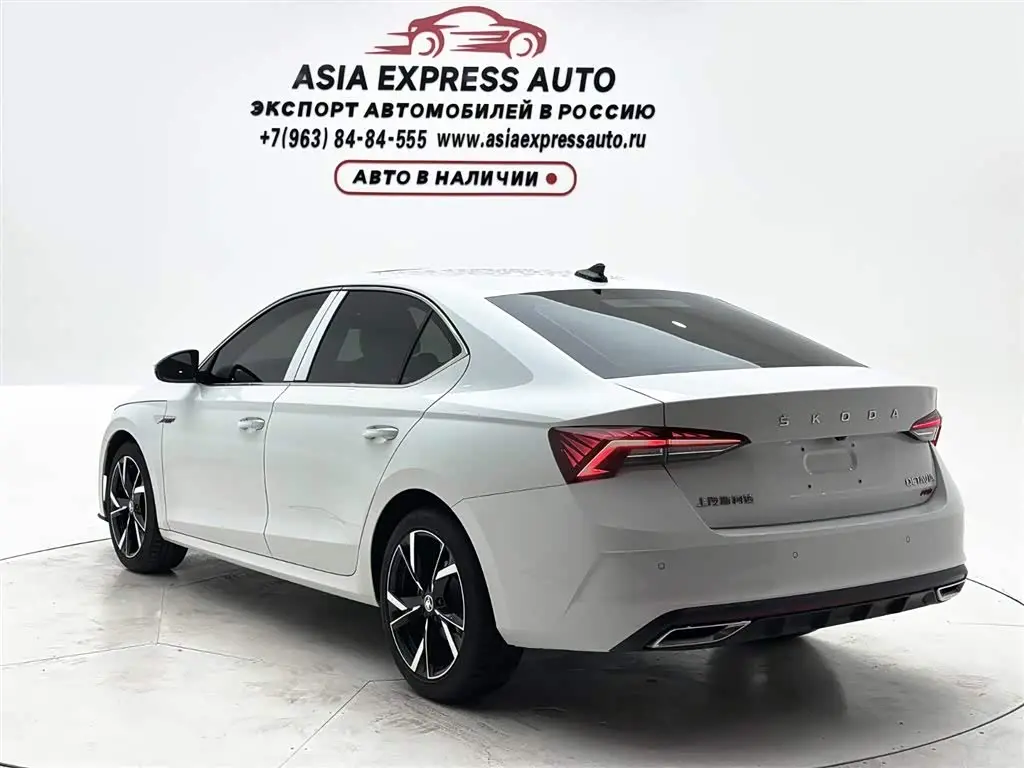Škoda Octavia 2023 — Фото 4/20