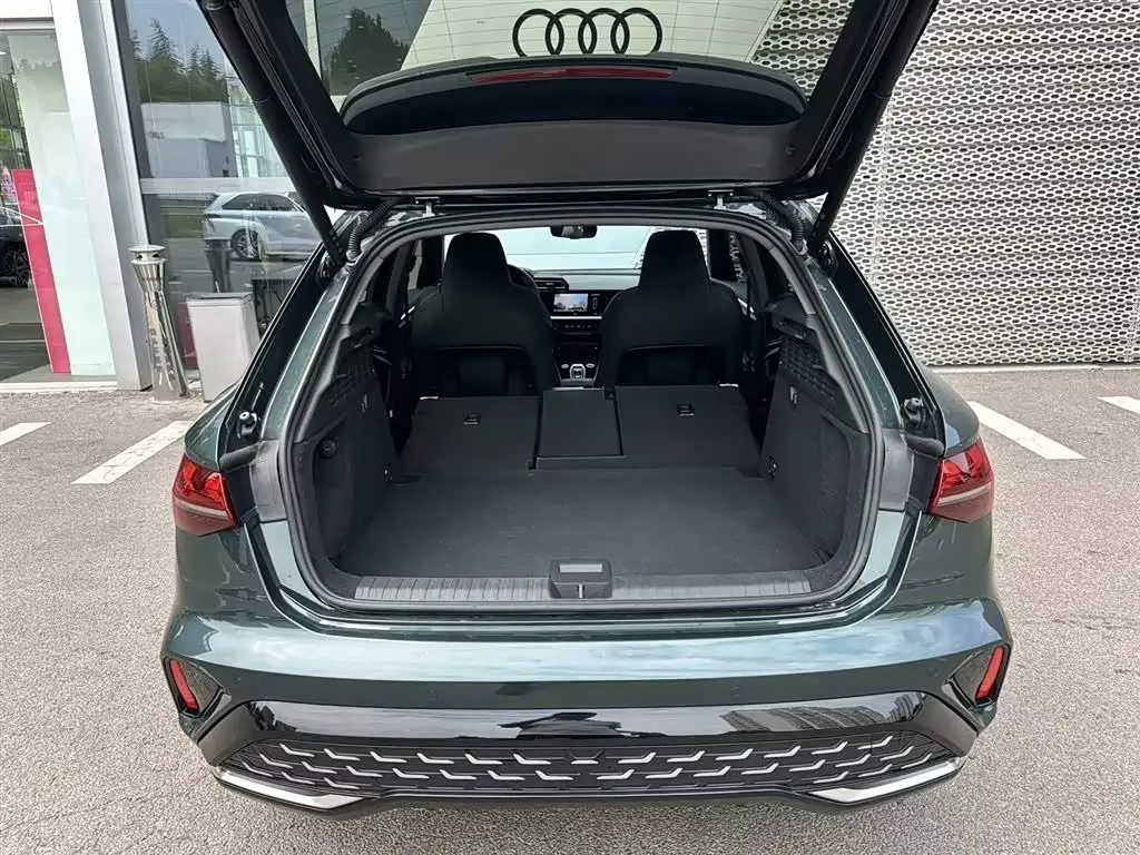 Audi A3 2025 — Photo 17/20