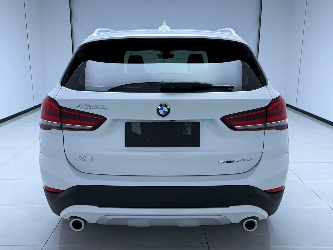 BMW X1 2022 — Photo 5/20