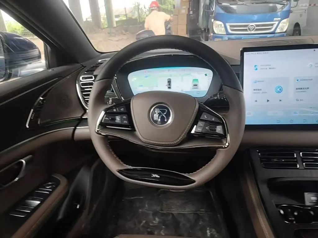 BYD Han 2022 — Photo 10/19