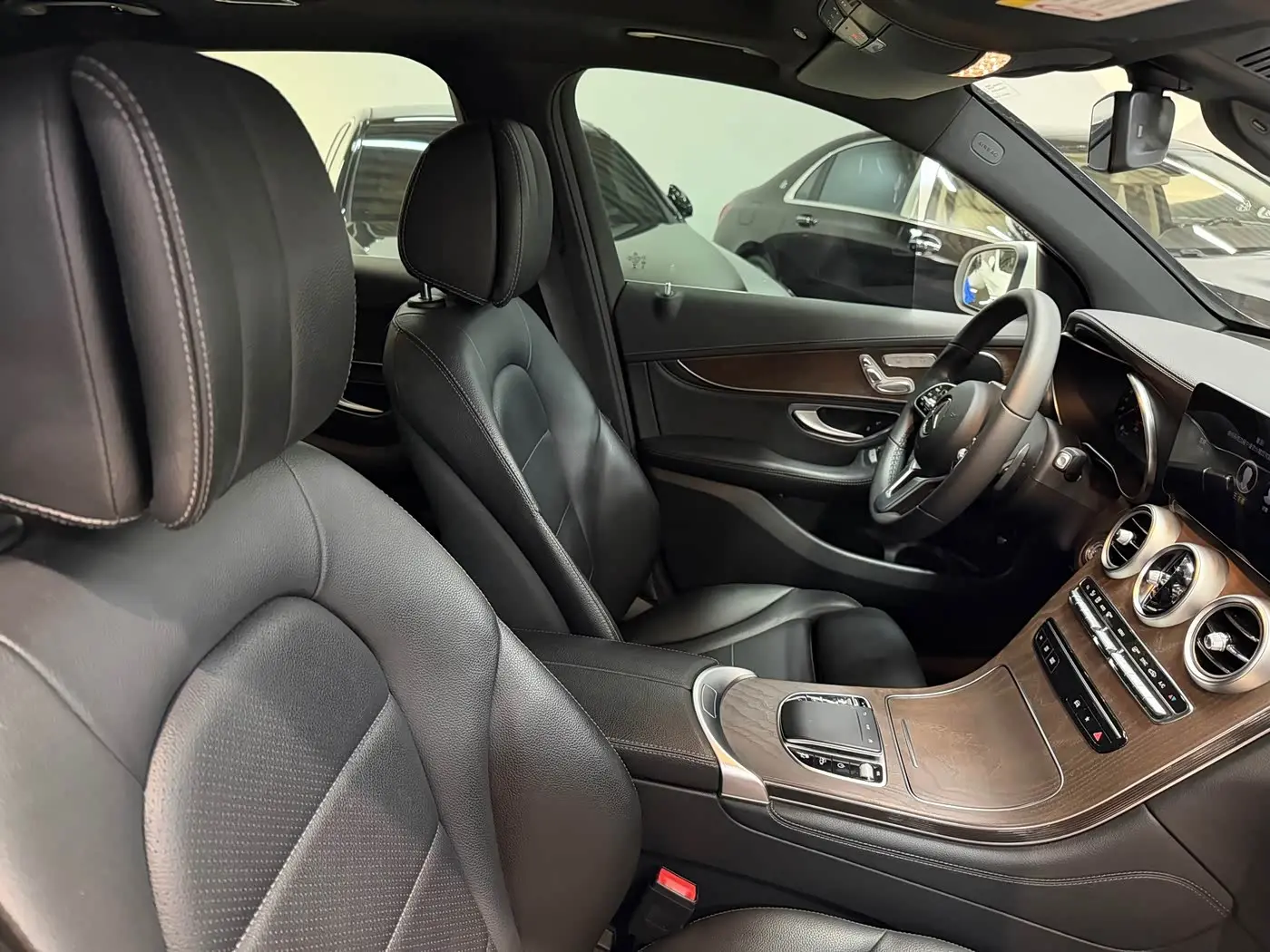 Mercedes-Benz GLC 2020 — Фото 18/20