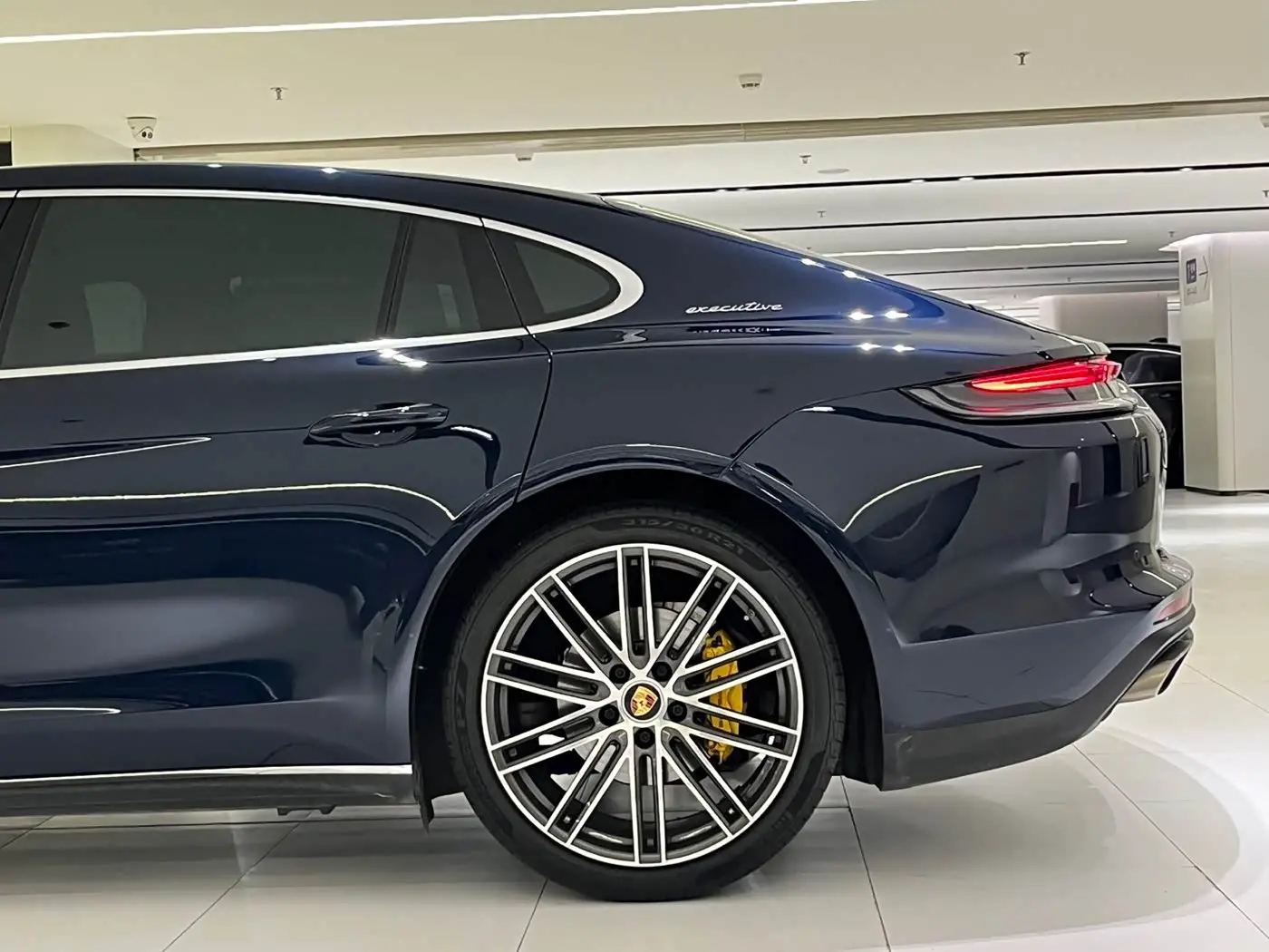 Porsche Panamera 2022 — Photo 16/20