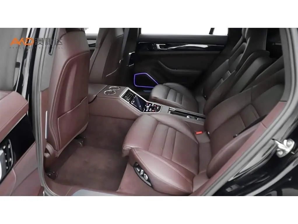 Porsche Panamera 2019 — Photo 7/10