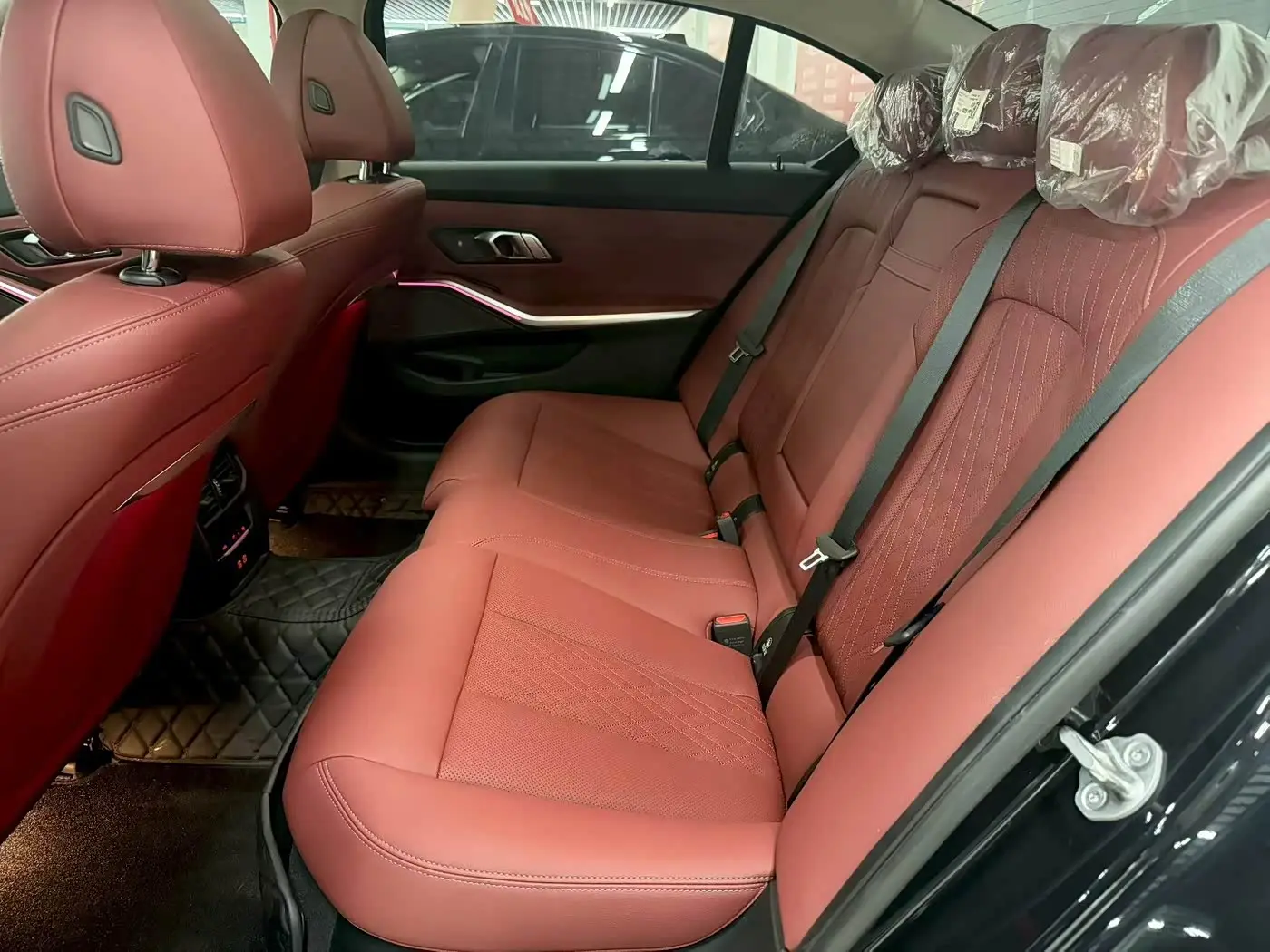 BMW 3 Series 2026 — Photo 8/9
