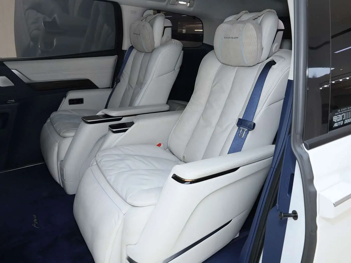Buick Century 2025 — ფოტო 11/15
