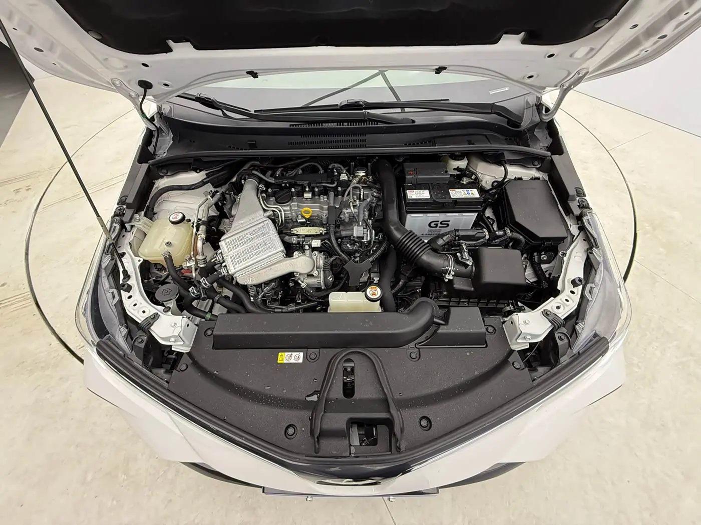 Toyota Corolla 2022 — Şəkil 17/20