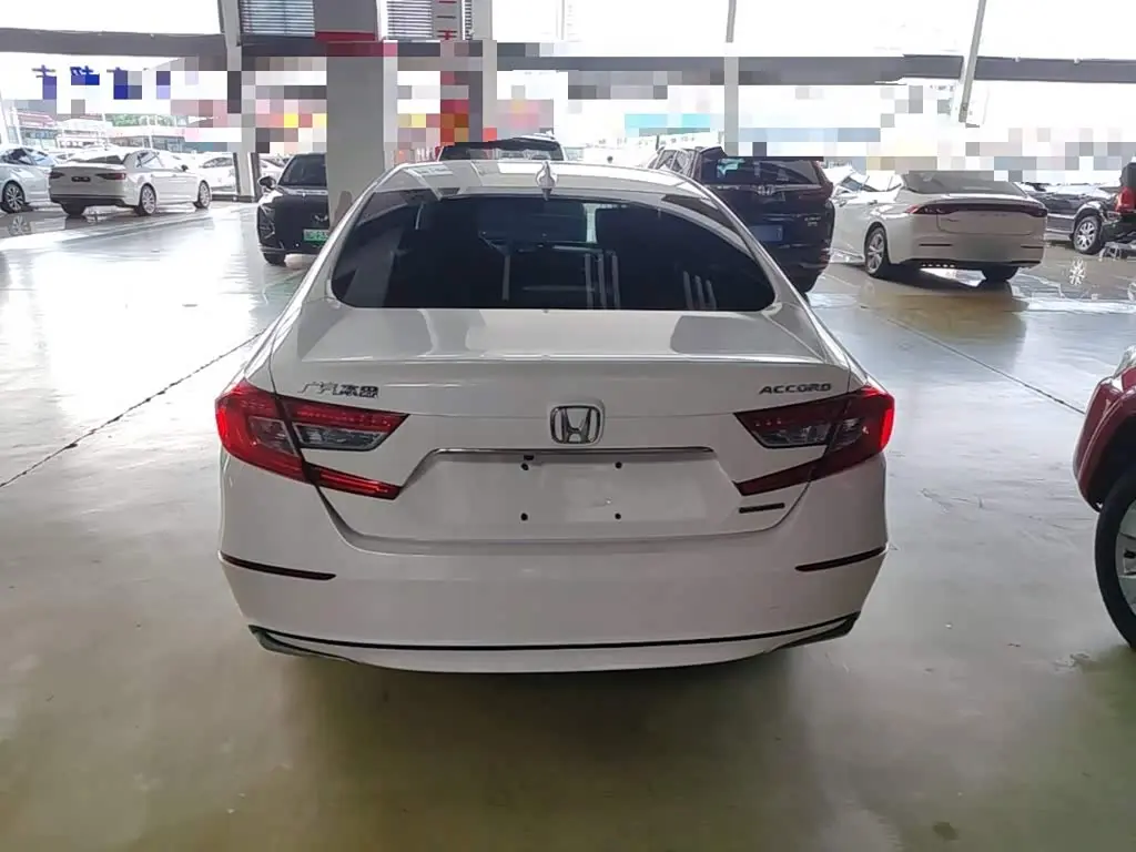 Honda Accord 2021 — Photo 3/19