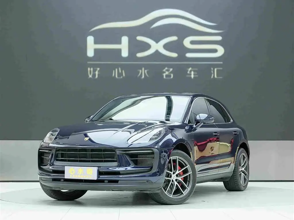 Porsche Macan 2023 — Фото 1/20