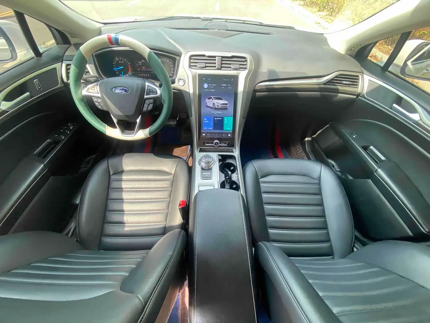 Ford Mondeo 2021 — Photo 9/9