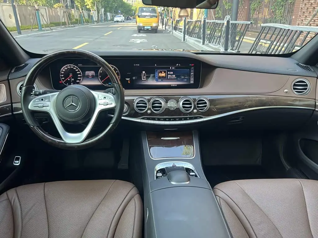 Mercedes-Benz S-Class 2020 — Фото 7/9