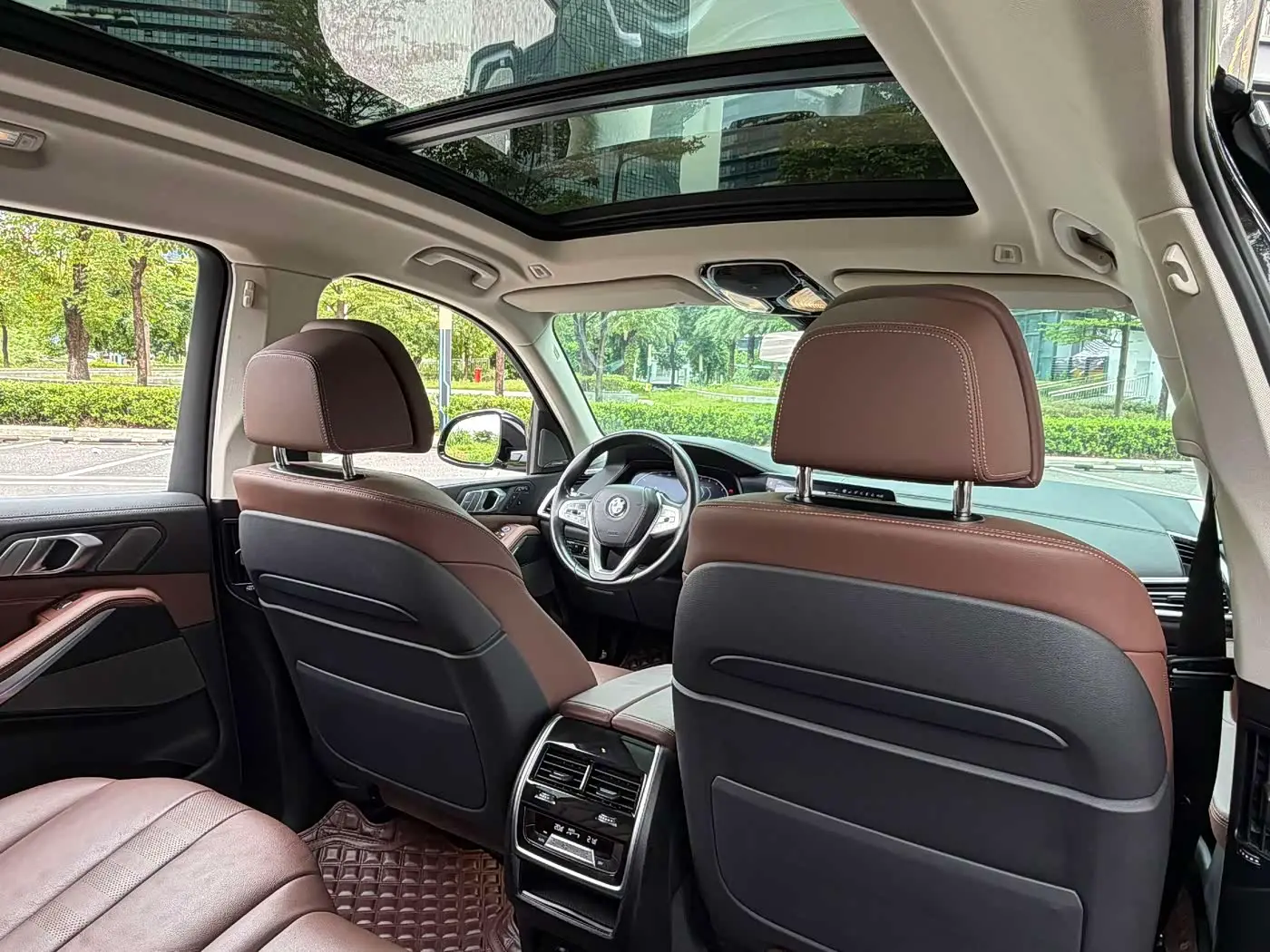 BMW X7 2021 — Şəkil 8/19