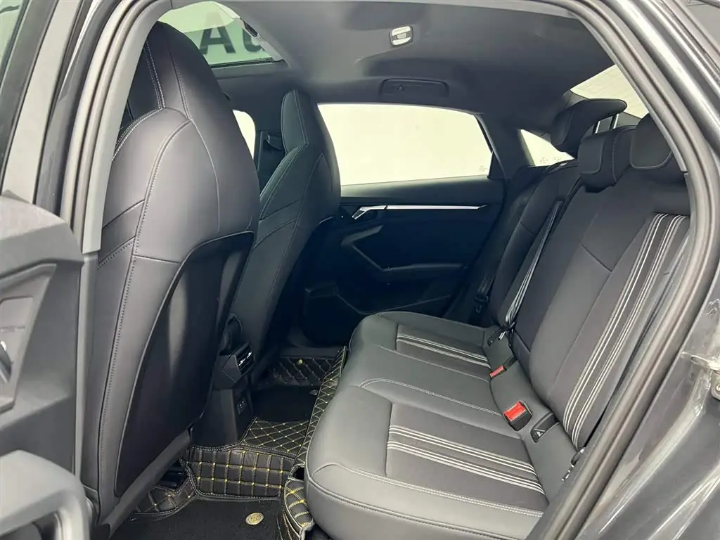 Audi A3 2023 — Photo 14/20