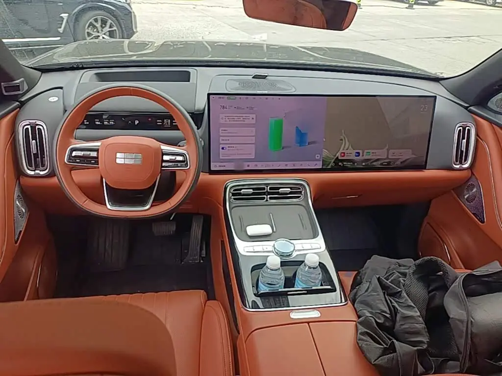Geely Galaxy Galaxy M9 2025 — Şəkil 13/19