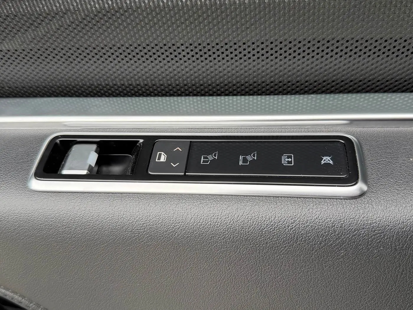 Land Rover Range Rover 2018 — Photo 20/20