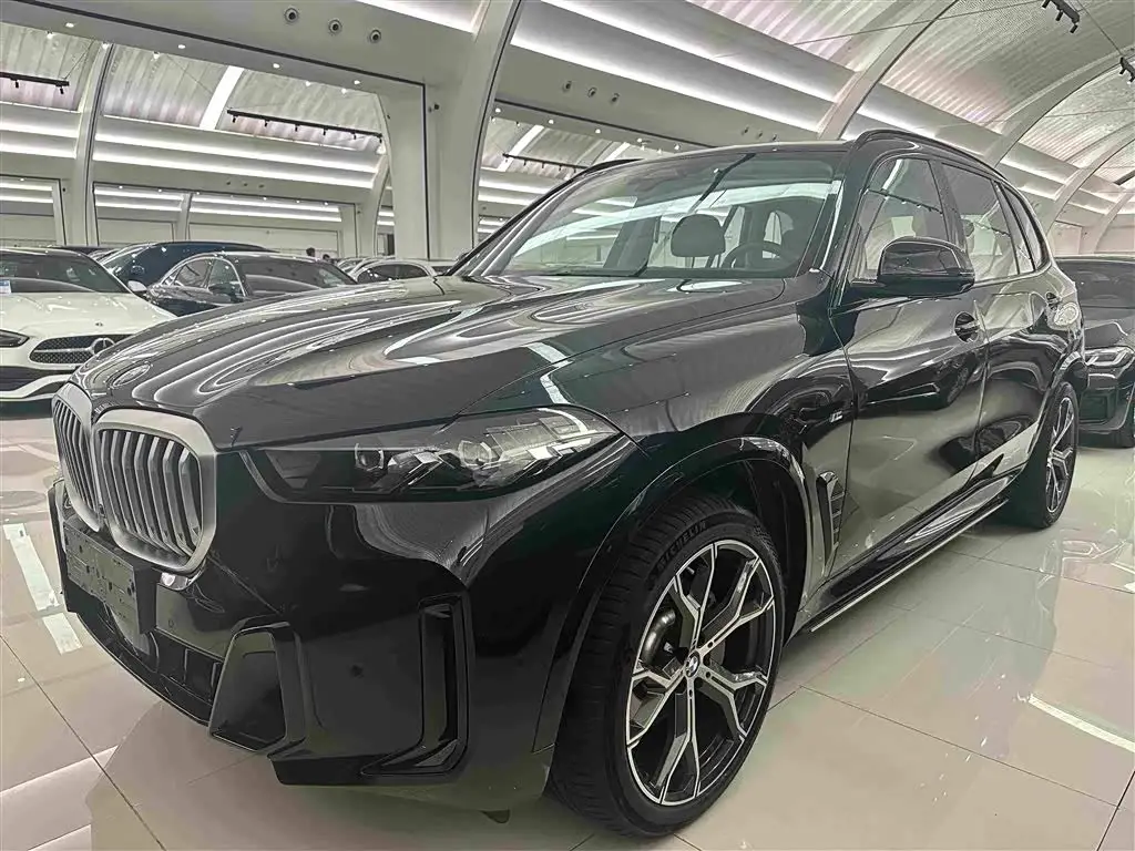 BMW X5, 2025