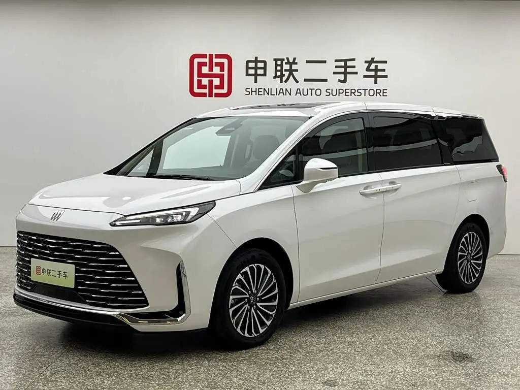 Buick GL8 New Energy 2025 — Фото 1/17