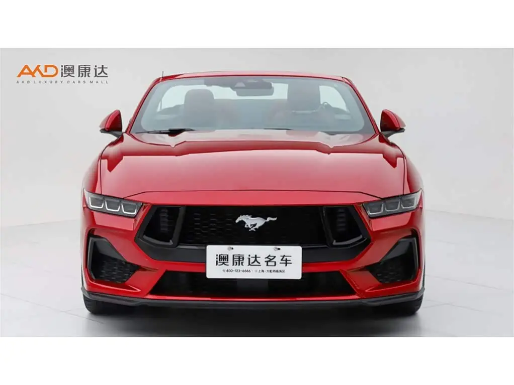 Ford Mustang 2024 — Photo 2/10