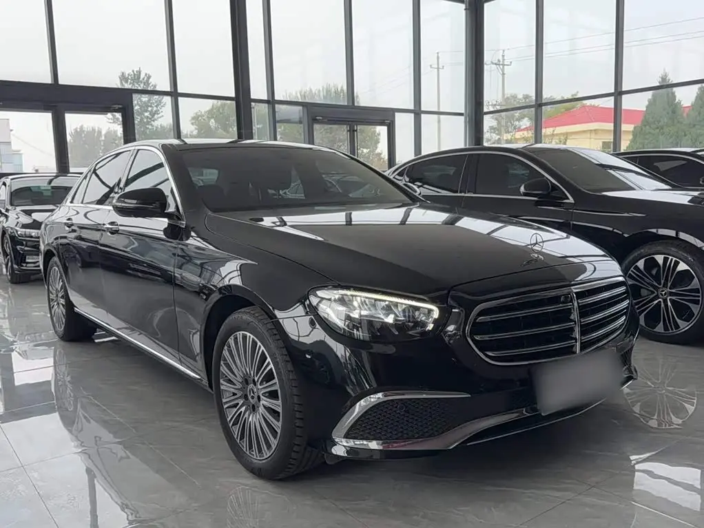 Mercedes-Benz E-Class 2021 — Фото 5/15