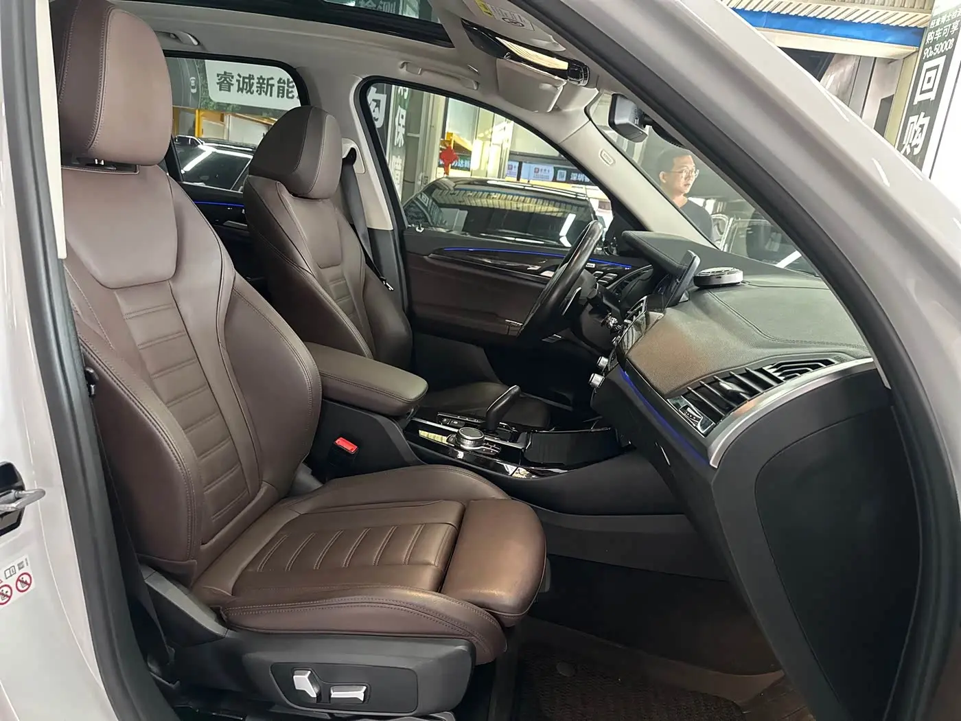 BMW X3 2021 — Фото 14/16