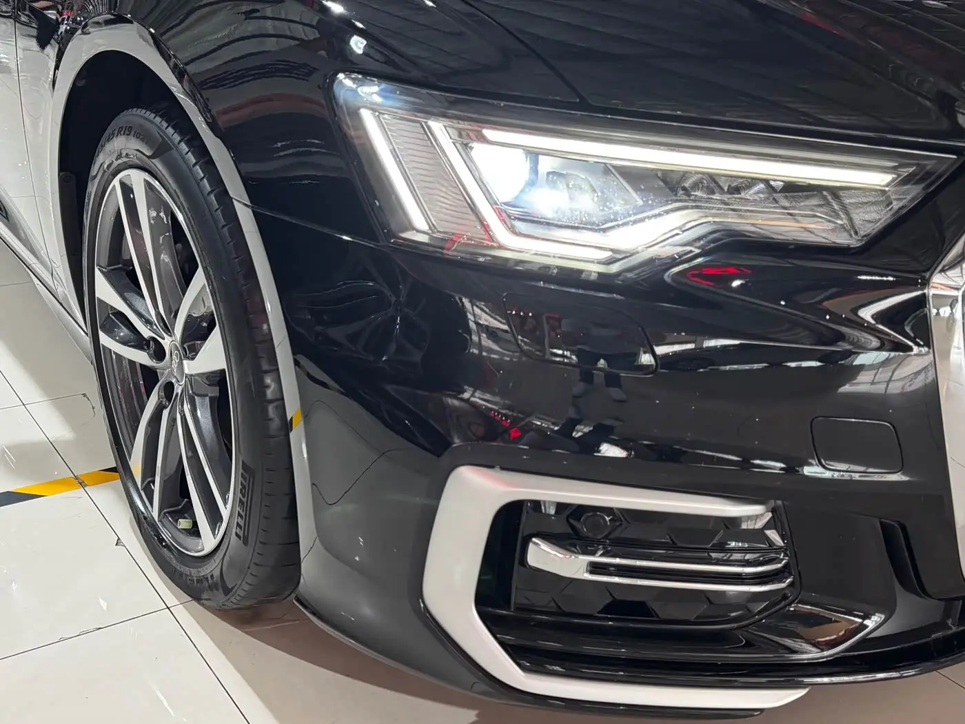 Audi A6L 2024 — Photo 4/20