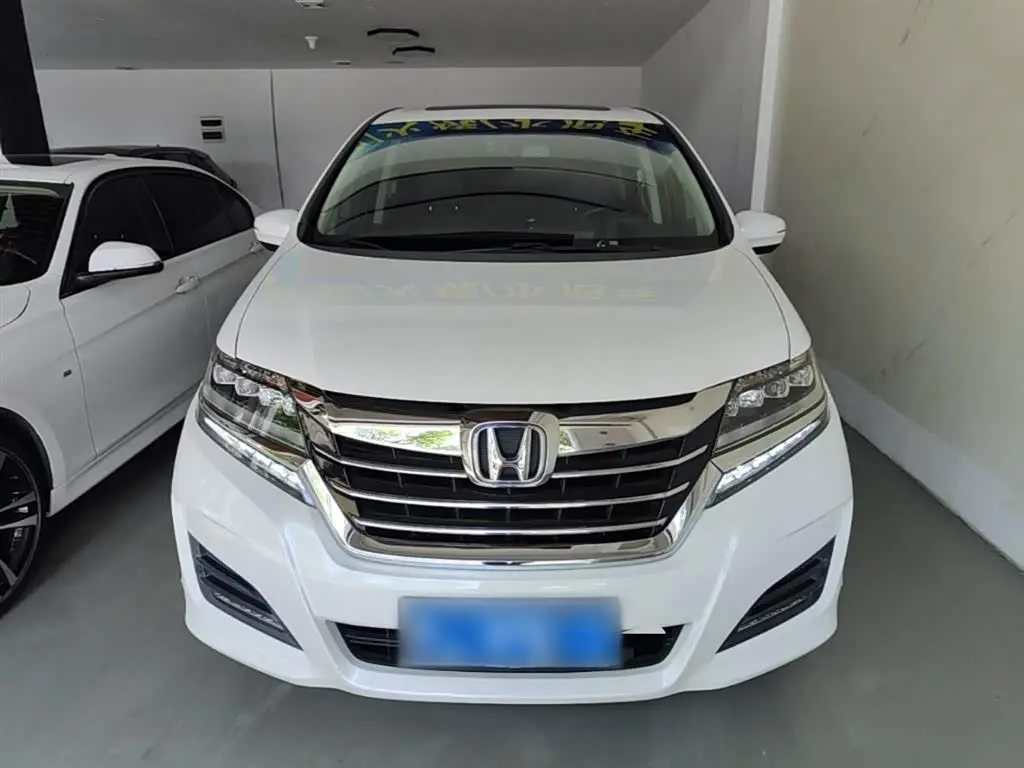 Honda Elysion 2019 — Photo 3/20