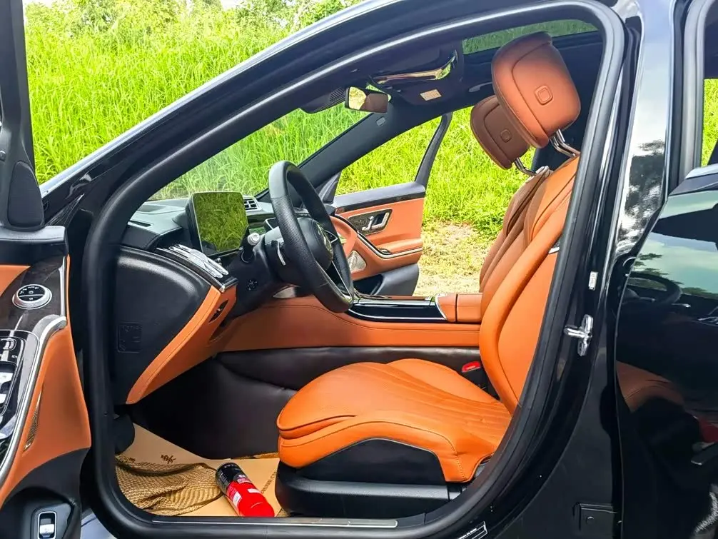 Mercedes-Benz S-Class 2022 — Photo 9/20