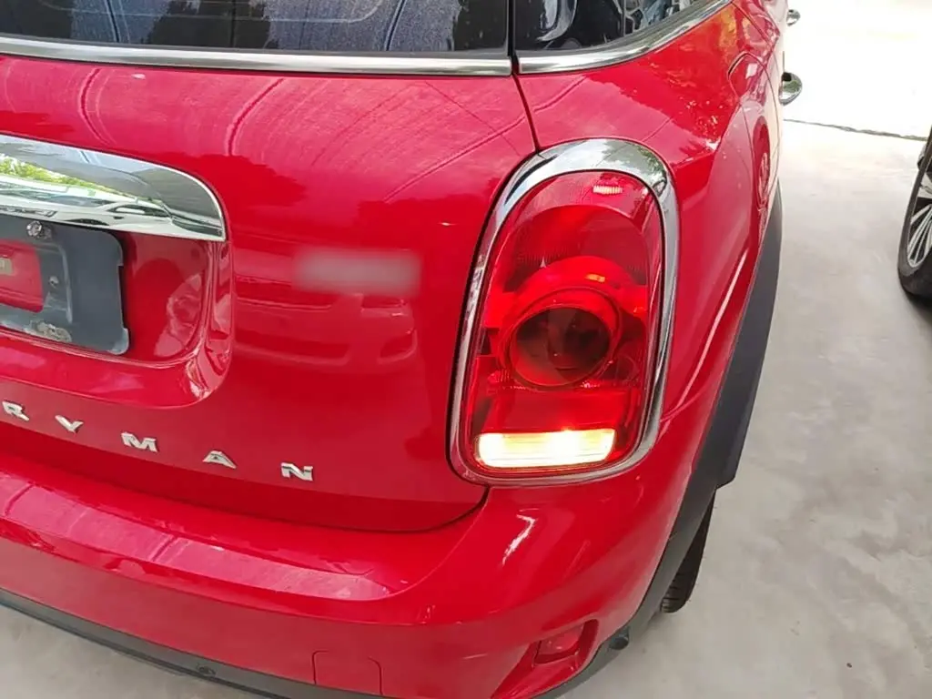 MINI COUNTRYMAN 2018 — Photo 8/20