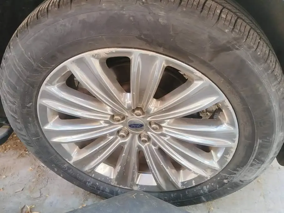 Ford Explorer 2020 — Şəkil 6/16