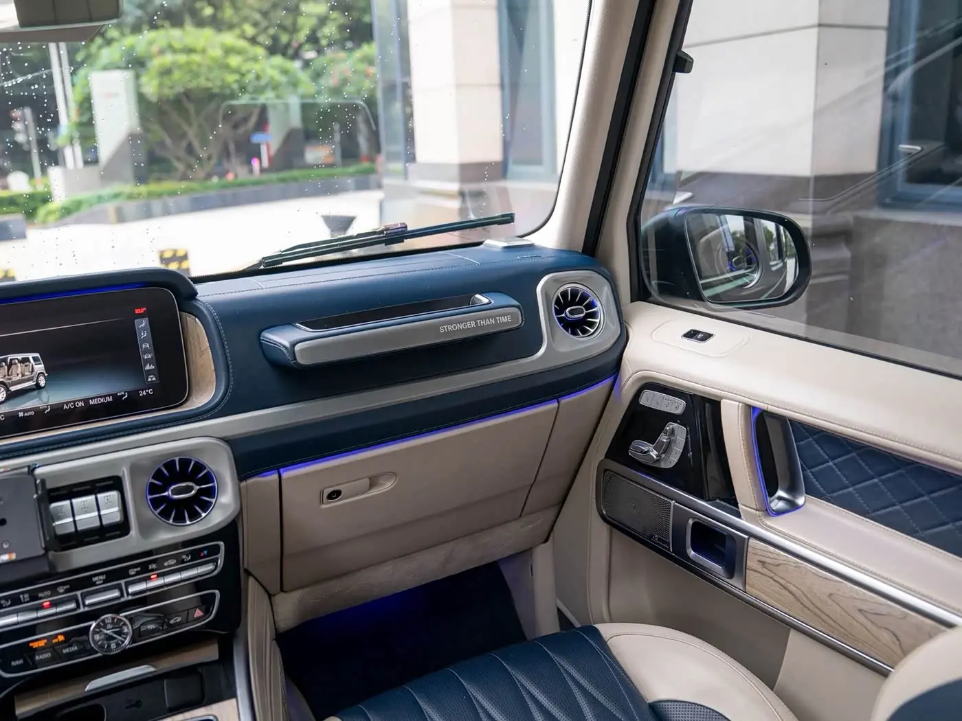 Mercedes-Benz G-Class 2020 — Фото 17/20